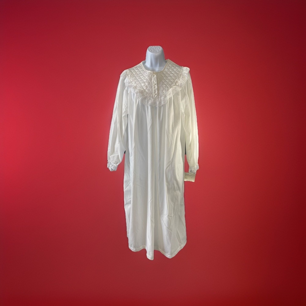 Vintage Sears Carriage Court Womens Nightgown Size Large‎ Cottagecore Victorian